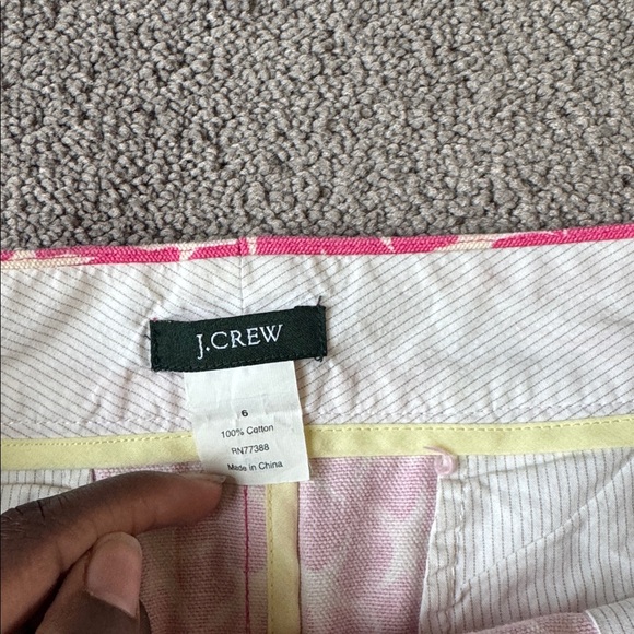 J. Crew Star Print Skirt SIZE 6 - Picture 3 of 5